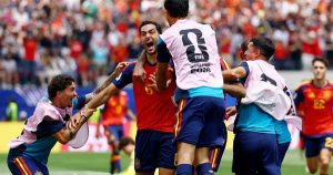 ‘Gà son’ Merino lập kỳ tích như David Villa năm 2010, Yamal tuyên bố không sợ Pháp: góc nhìn mới cho người chơi Việt